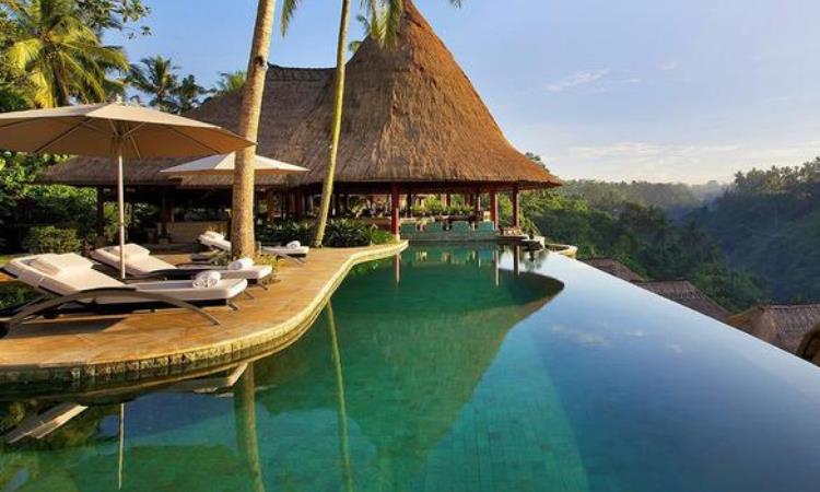 8 Hotel Romantis Terbaik di Indonesia